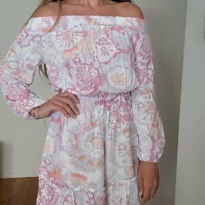 Elegant Off-Shoulder Tie-Dye Dress